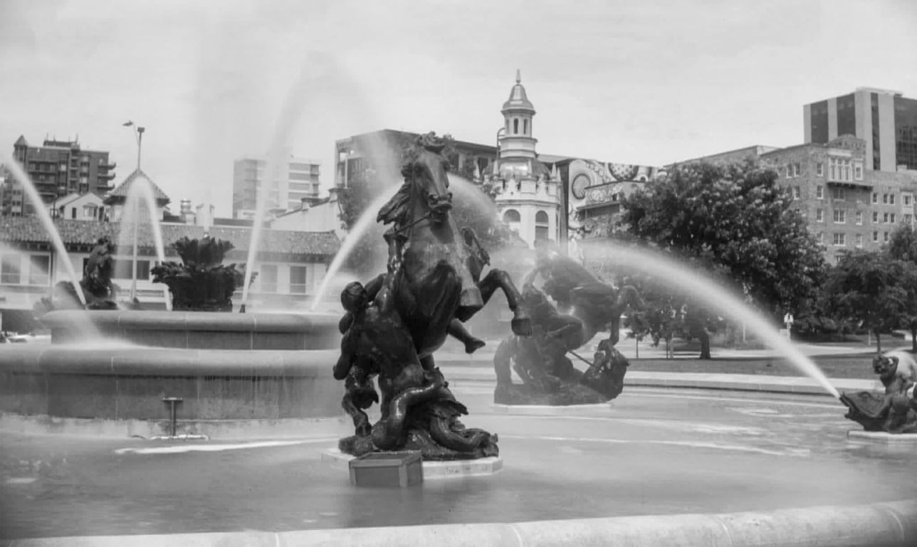 Image taken with Kodak No. 2A Brownie Camera Model B